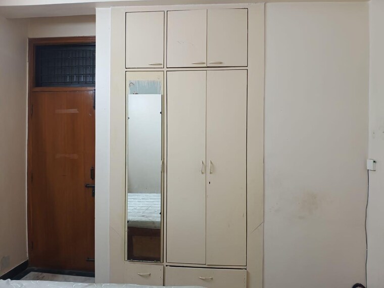 undefined, rwa-apartments-sector-40 3 Bedroom 3500 Sq.Ft. Independent House In Sector 40 Noida 9616748