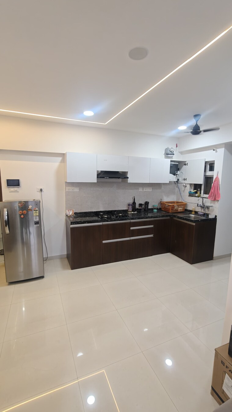 Kitchen, gera-world-of-joy 3 Bedroom 1059 Sq.Ft. Apartment In Kharadi Pune 9616749