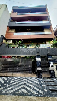 4 BHK + Pooja Room Builder Floor For Sale in Fair Deal Properties 
