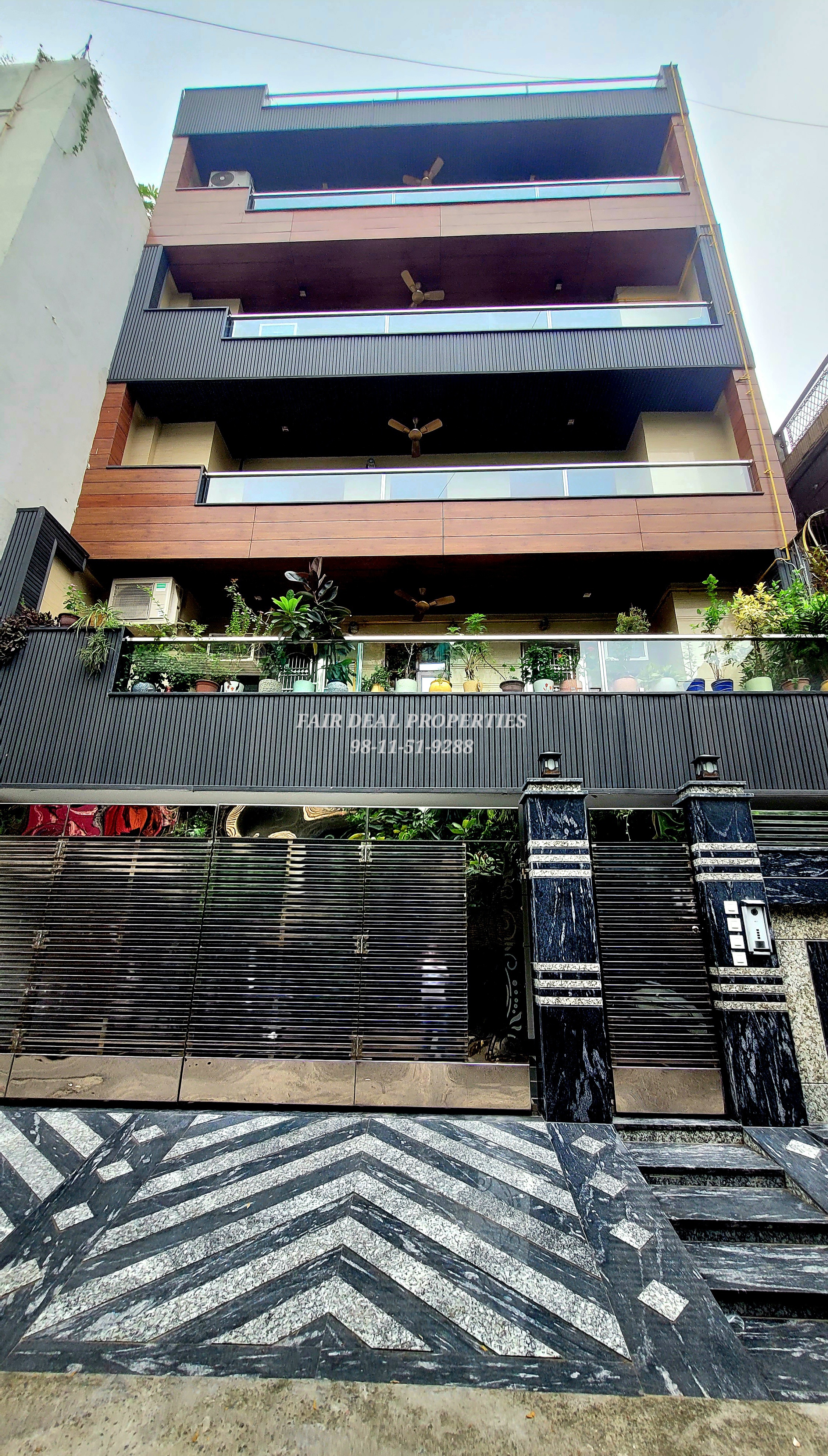 4 BHK + Pooja Room Builder Floor For Sale in Fair Deal Properties 