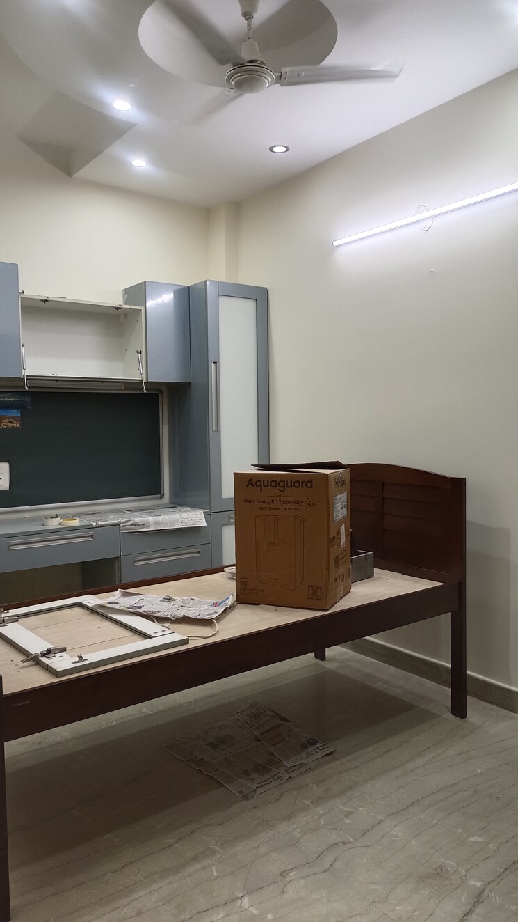 Kitchen, new rajinder nagar 3 Bedroom 910 Sq.Ft. Builder Floor In New Rajinder Nagar Delhi 9616771