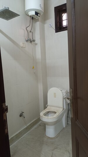 Bathroom in 3 BHK Builder Floor at New Rajinder Nagar – for Sale