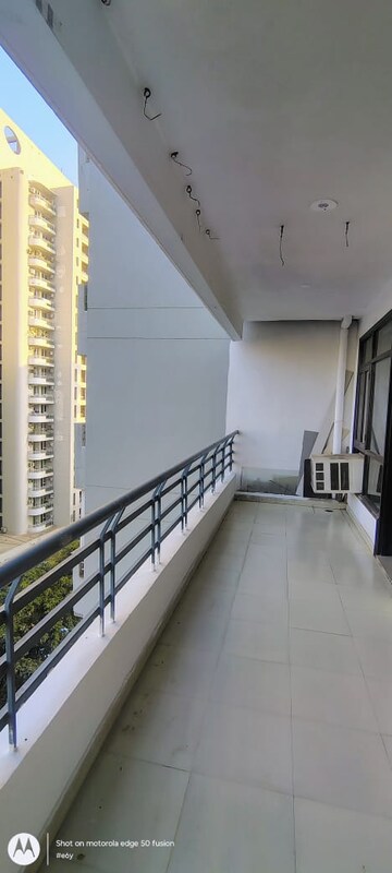 4 BHK Apartment For Rent in Bhawna Apartment, Sector 43