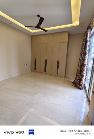 Bedroom in 3 BHK Independent House at RWA Apartments Sector 41, Sector 41 – for Rent