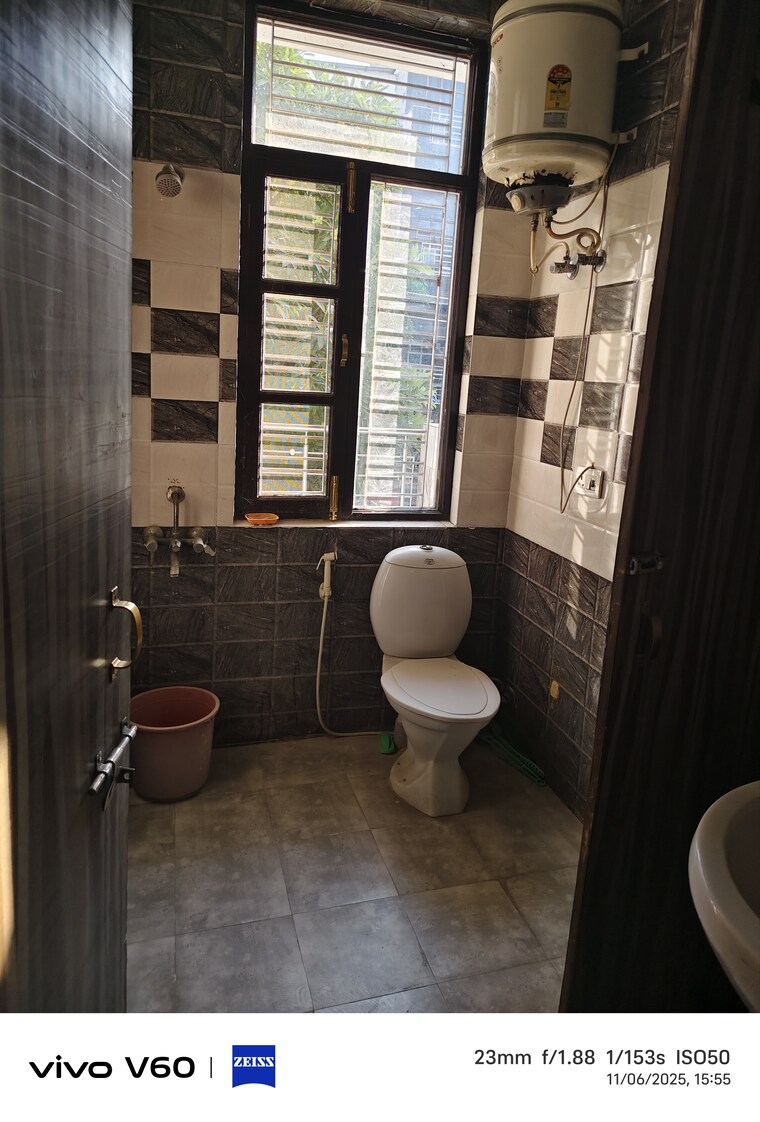 Bathroom, rwa-apartments-sector-41 3 Bedroom 1500 Sq.Ft. Independent House In Sector 41 Noida 9616804
