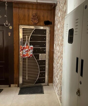 Bathroom in 2.5 BHK Apartment at VVIP Homes, Gaur City 2 – for Rent