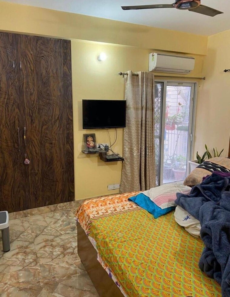 Bedroom, vvip-homes 2.5 Bedroom 1230 Sq.Ft. Apartment In Gaur City 2 Greater Noida 9616806