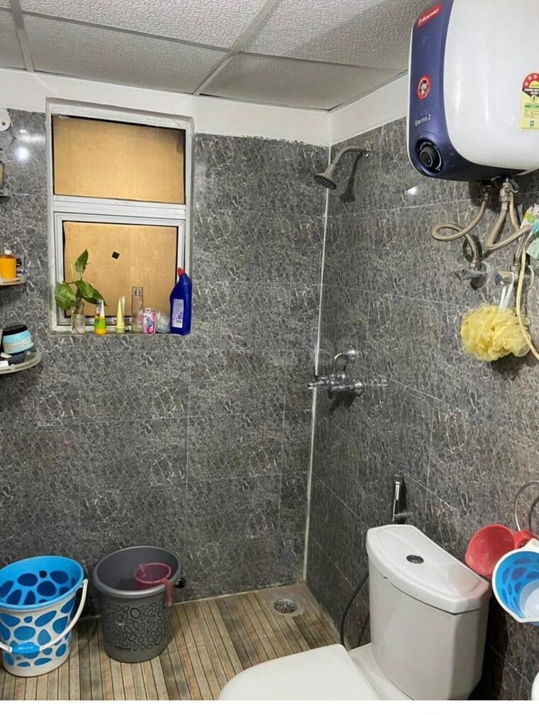 undefined, vvip-homes 2.5 Bedroom 1230 Sq.Ft. Apartment In Gaur City 2 Greater Noida 9616806