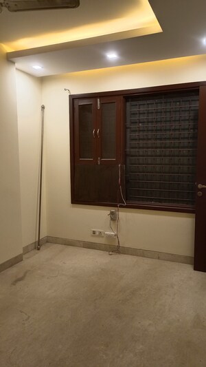 Room in 3 BHK Builder Floor at New Rajinder Nagar – for Rent