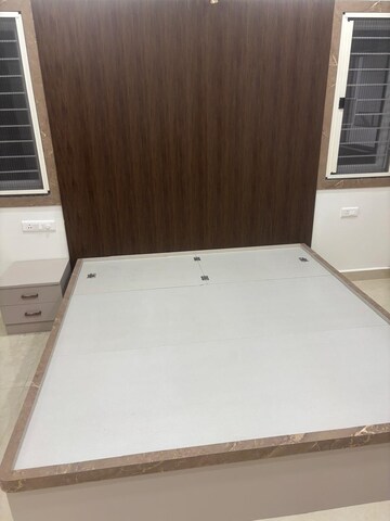 Room in 3 BHK Apartment at Gem Nakshatra, Kokapet – for Rent