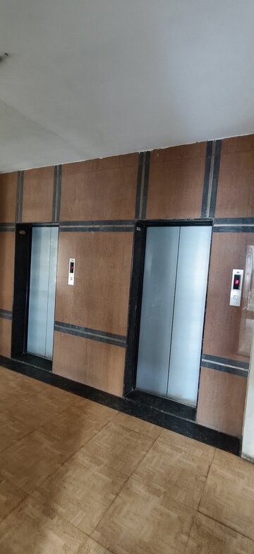 Furnished Amenities in 2 BHK Apartment at Kumar Primavera, Wadgaon Sheri – for Rent