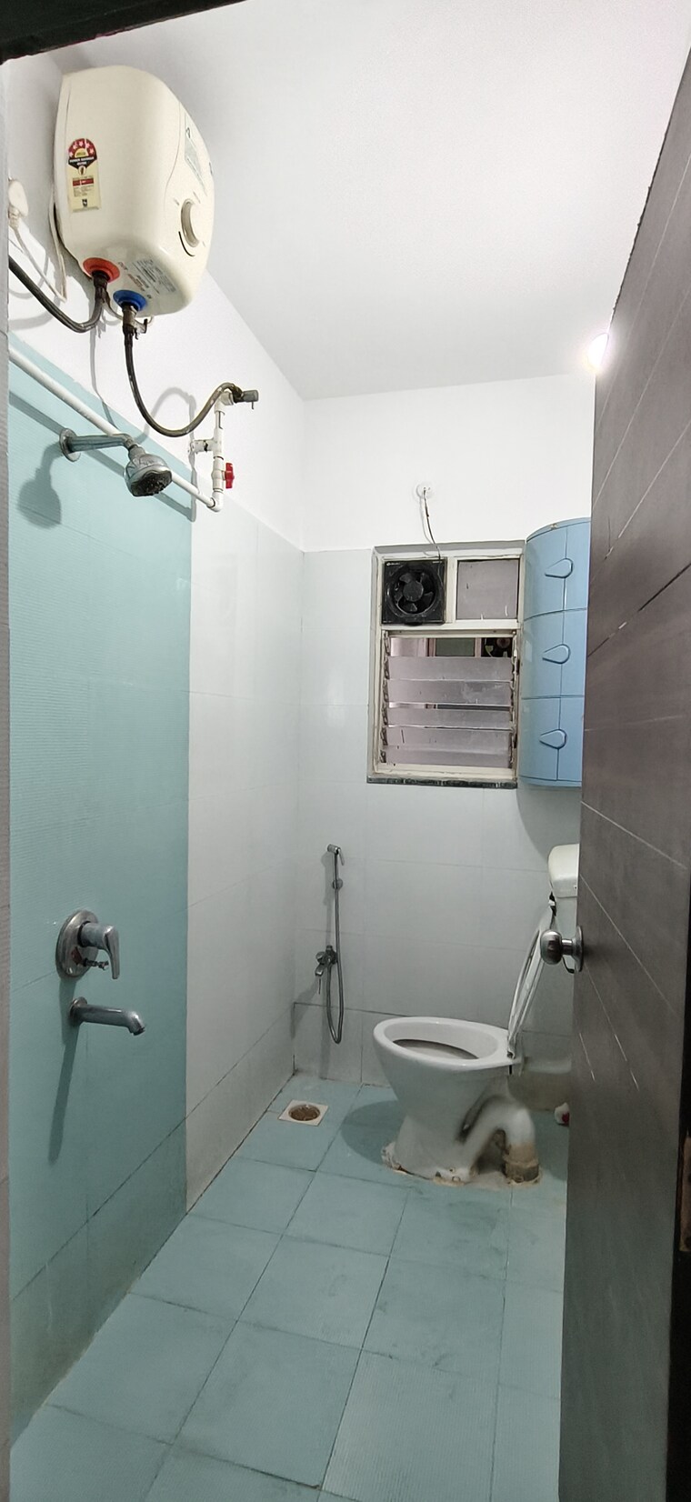 Bathroom, kumar-primavera 2 Bedroom 823 Sq.Ft. Apartment In Wadgaon Sheri Pune 9616832