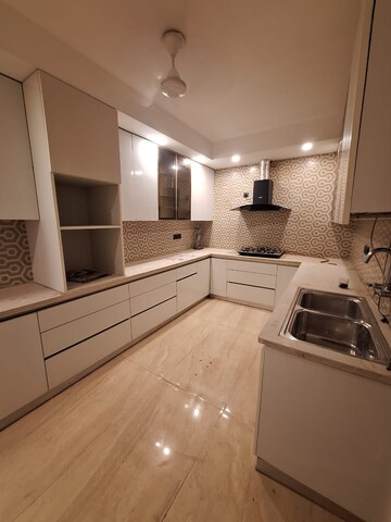 Kitchen in 4 BHK Builder Floor at Sector 42 – for Rent