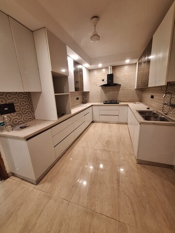 Kitchen in 4 BHK Builder Floor at Sector 42 – for Rent