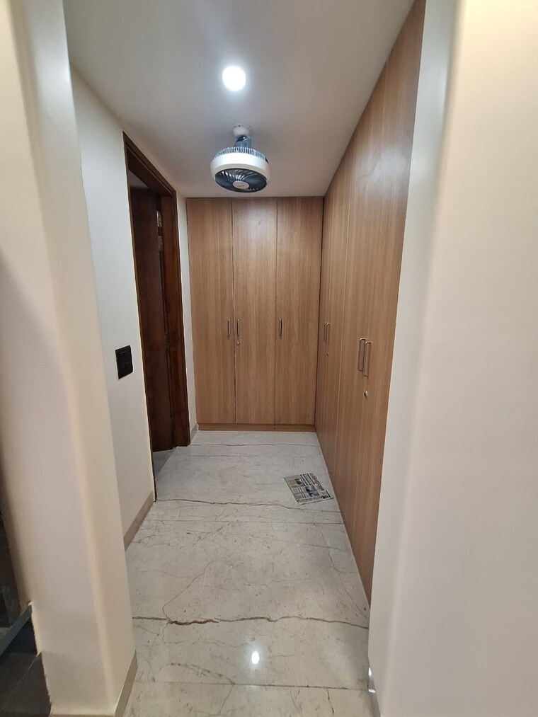 undefined, sector 42 4 Bedroom 3200 Sq.Ft. Builder Floor In Sector 42 Gurgaon 9616830