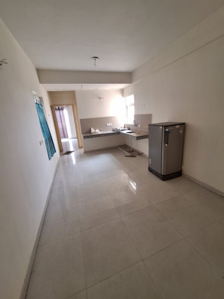 Living Room, gls-arawali-homes 2 Bedroom 480 Sq.Ft. Apartment In Sohna Sector 4 Gurgaon 9616834