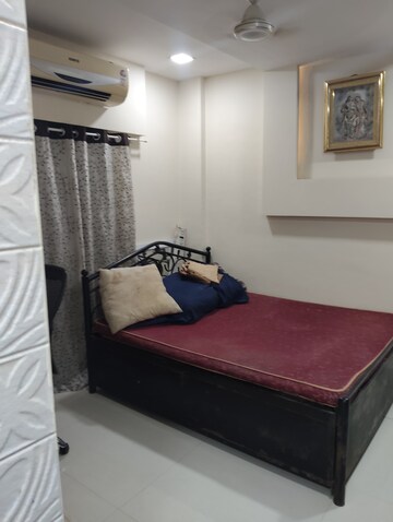 Bedroom in 1.5 BHK Apartment at Mantri Park, Goregaon East – for Rent