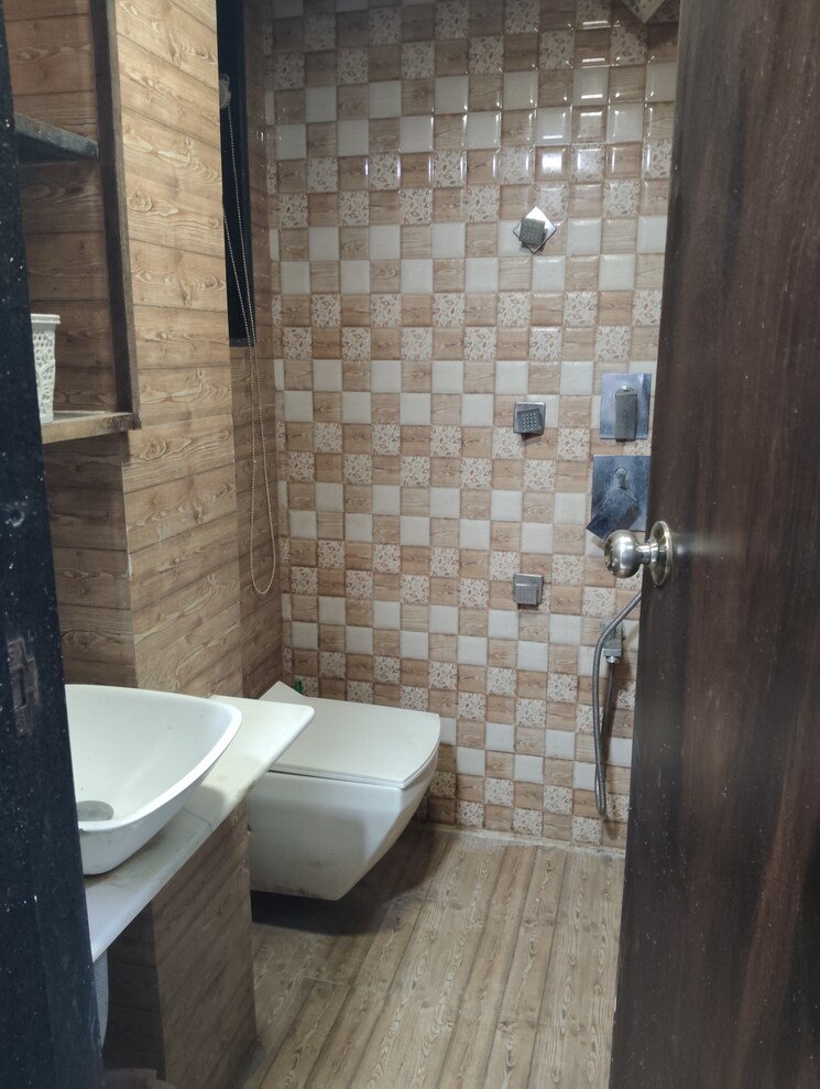 Bathroom, mantri-park 1.5 Bedroom 481 Sq.Ft. Apartment In Goregaon East Mumbai 9616855