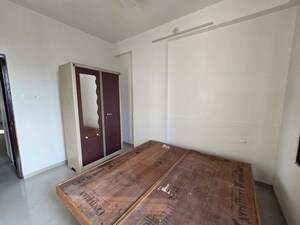 Room in 3 BHK Apartment at Harni – for Rent
