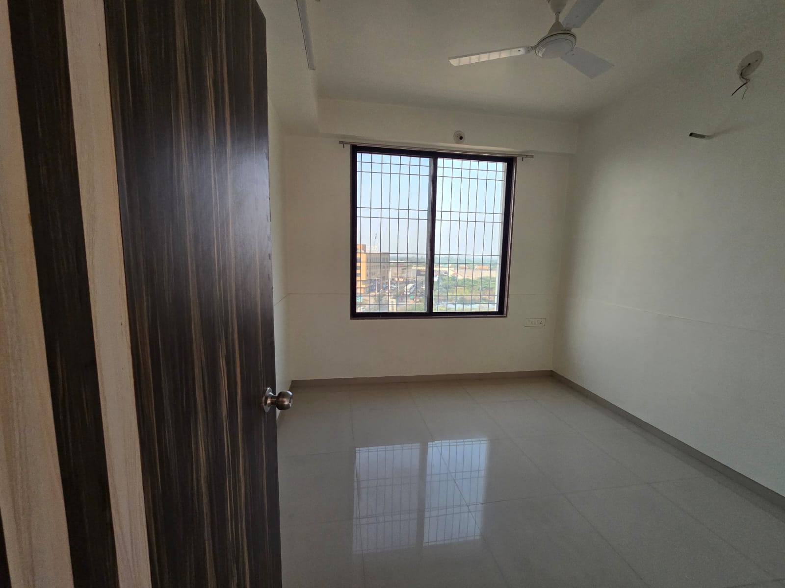 3 BHK + Extra Room Apartment For Rent in Harni