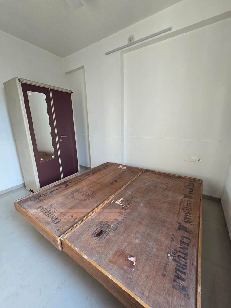 Room, harni 3 Bedroom 1550 Sq.Ft. Apartment In Harni Vadodara 9616850