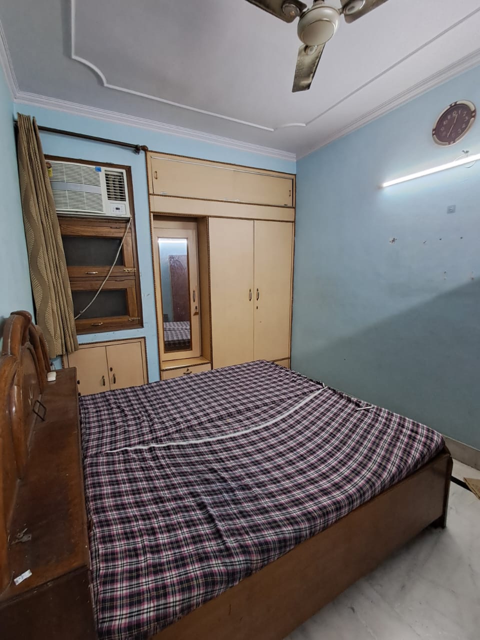 2 BHK + Pooja Room Builder Floor For Rent in RWA Apartments Sector 20