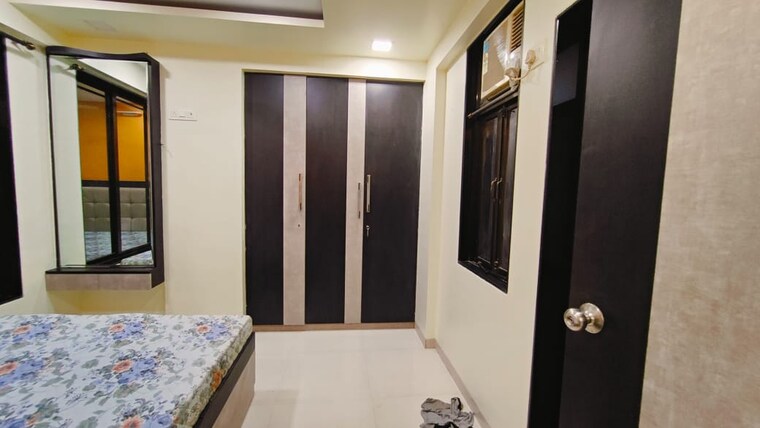 Room, kalpataru-sunrise-grande 2 Bedroom 650 Sq.Ft. Apartment In Kolshet Road Thane 9616876