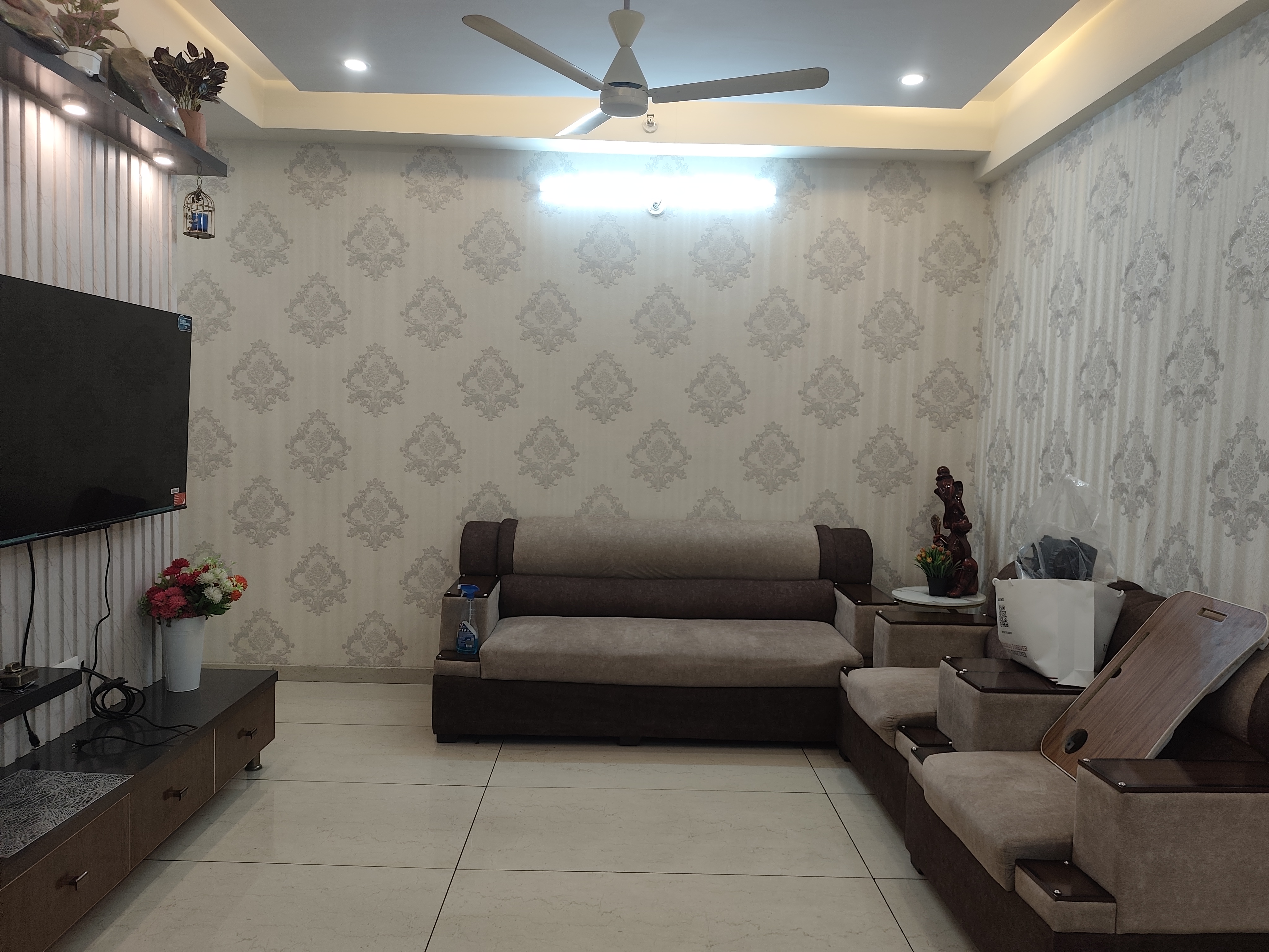 3 BHK + Pooja Room Apartment For Rent in Rishita Manhattan