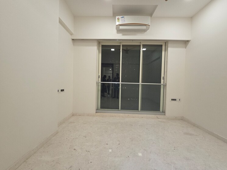 Room, ekta-tripolis 2 Bedroom 775 Sq.Ft. Apartment In Goregaon West Mumbai 9616895