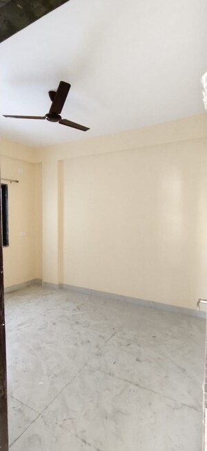 Room in 2 BHK Apartment at Wadgaon Sheri – for Rent