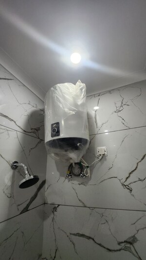 Bathroom in 1 BHK Apartment at Aura Homes, Patiala Road – for Rent