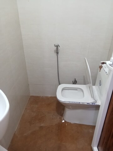 Bathroom in 2 BHK Builder Floor at Mayur Vihar Phase 1 – for Rent