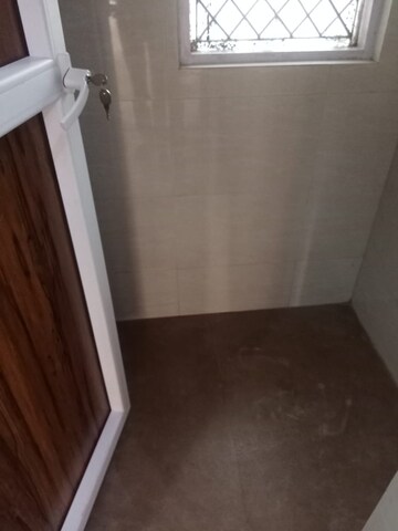 Bathroom in 2 BHK Builder Floor at Mayur Vihar Phase 1 – for Rent