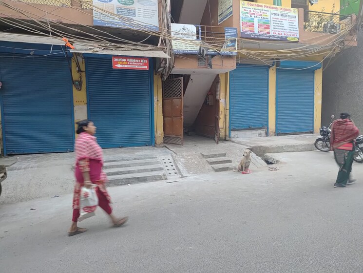 Exterior View, mayur vihar phase 1 Commercial Warehouse 4000 Sq.Yd. In Mayur Vihar Phase 1 Delhi 9616947