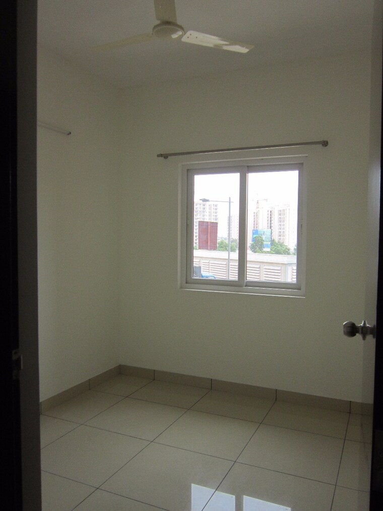 Room, prestige-sunrise-park-brichwood 2.5 Bedroom 1342 Sq.Ft. Apartment In Electronic City Phase I Bangalore 9616970