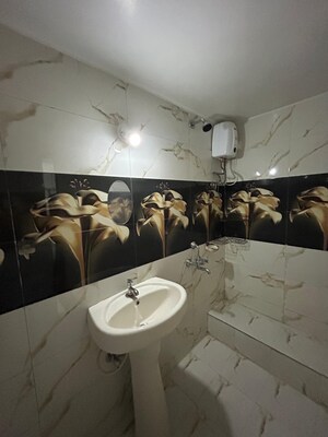 Attached Bathroom in 2 BHK Villa at Karia Konark Nagar Phase 1, Viman Nagar – for Rent