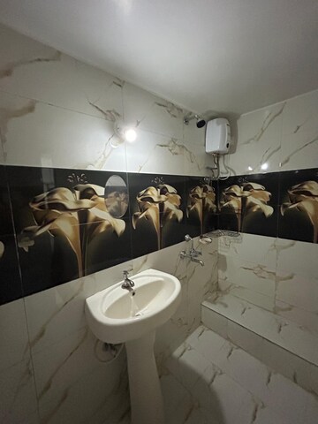 Attached Bathroom in 2 BHK Villa at Karia Konark Nagar Phase 1, Viman Nagar – for Rent