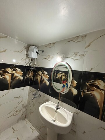 Attached Bathroom in 2 BHK Villa at Karia Konark Nagar Phase 1, Viman Nagar – for Rent