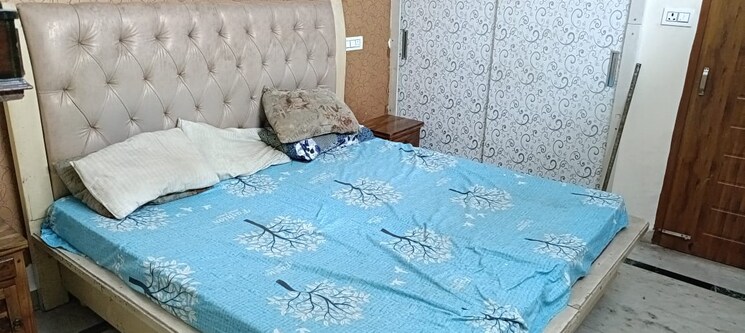 Room, nk-savitry-enclave 3 Bedroom 1650 Sq.Ft. Apartment In Vip Road Zirakpur 9617005