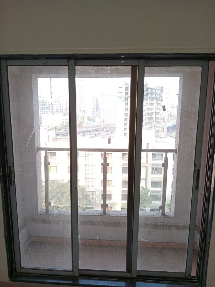 Room, kurla east 2 Bedroom 550 Sq.Ft. Apartment In Kurla East Mumbai 9617027