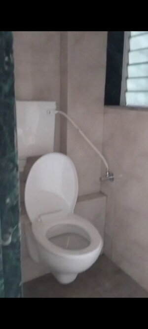 Bathroom in 1.5 BHK Apartment at Alfa Mana Residence, Mazgaon – for Sale