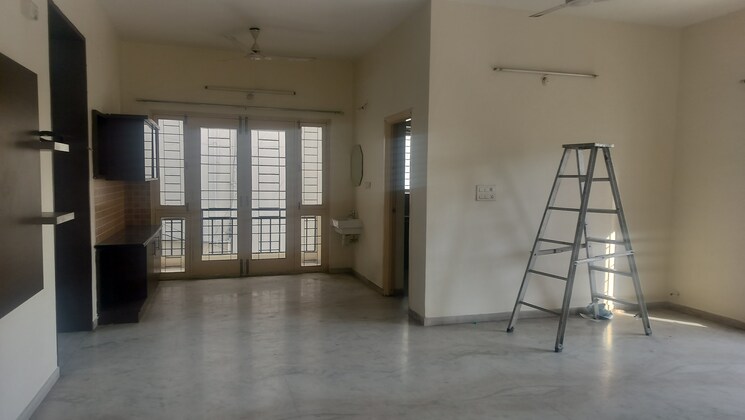 Room, banjara hills 3 Bedroom 2000 Sq.Ft. Apartment In Banjara Hills Hyderabad 9617038
