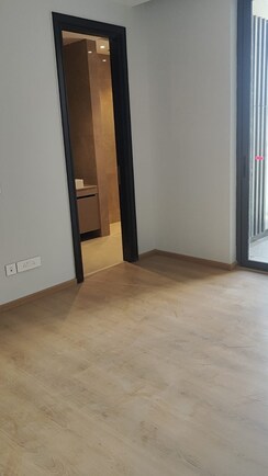 3.5 BHK + Study Room Apartment For Sale in M3M Capital