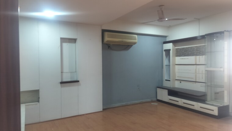 Room, jubilee hills 2 Bedroom 1300 Sq.Ft. Apartment In Jubilee Hills Hyderabad 9617053