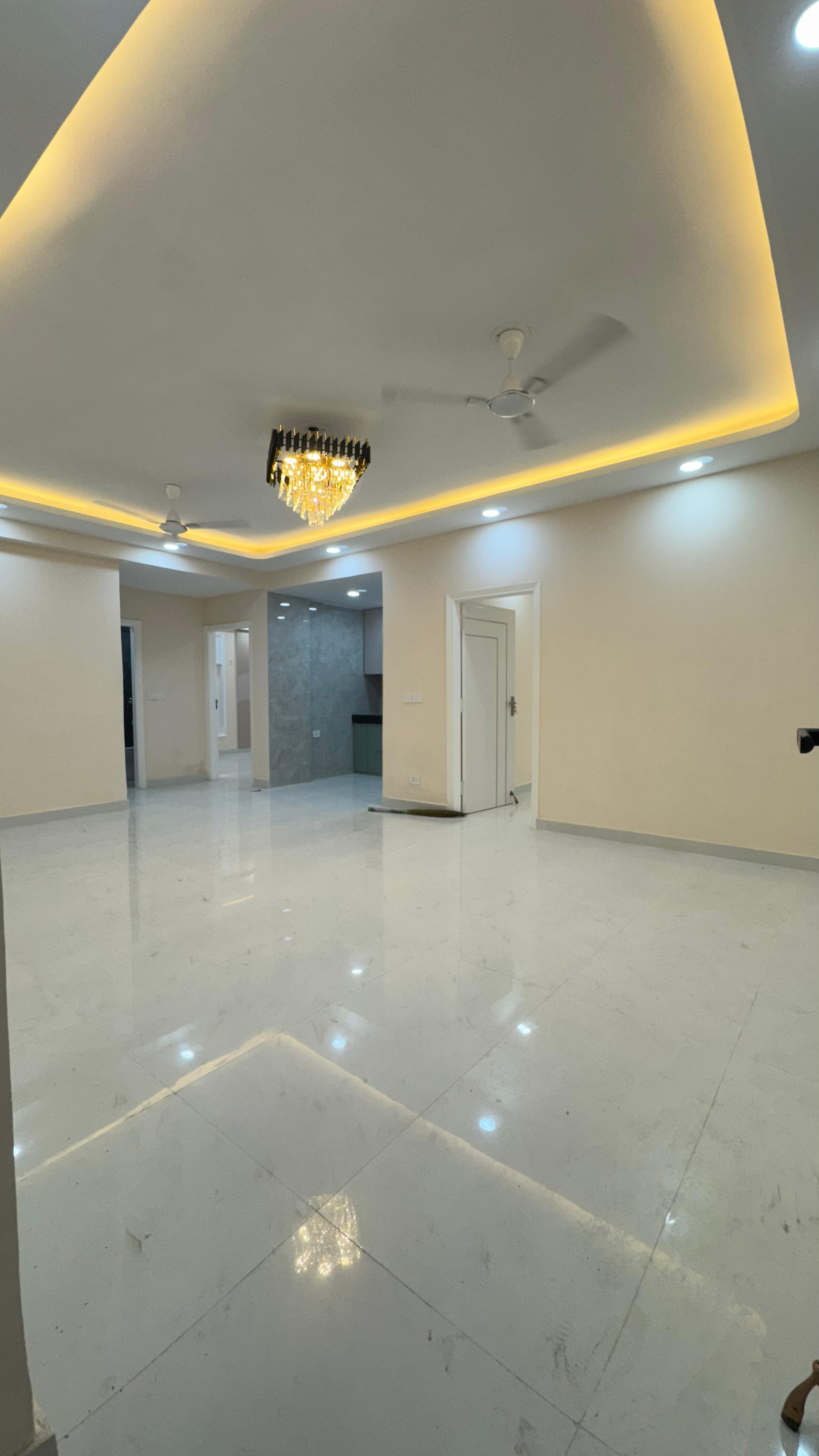 3 BHK + Servant Room Apartment For Rent in Chattarpur