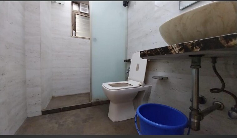 Bathroom, raheja-sherwood 3 Bedroom 1405 Sq.Ft. Apartment In Goregaon East Mumbai 9617052