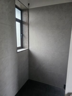 Room in 4 BHK Apartment at Panjrapole – for Rent