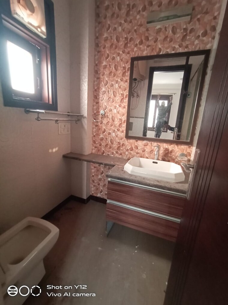 Living Room, greater kailash i 1 Bedroom 110 Sq.Yd. Builder Floor In Greater Kailash I Delhi 9617072