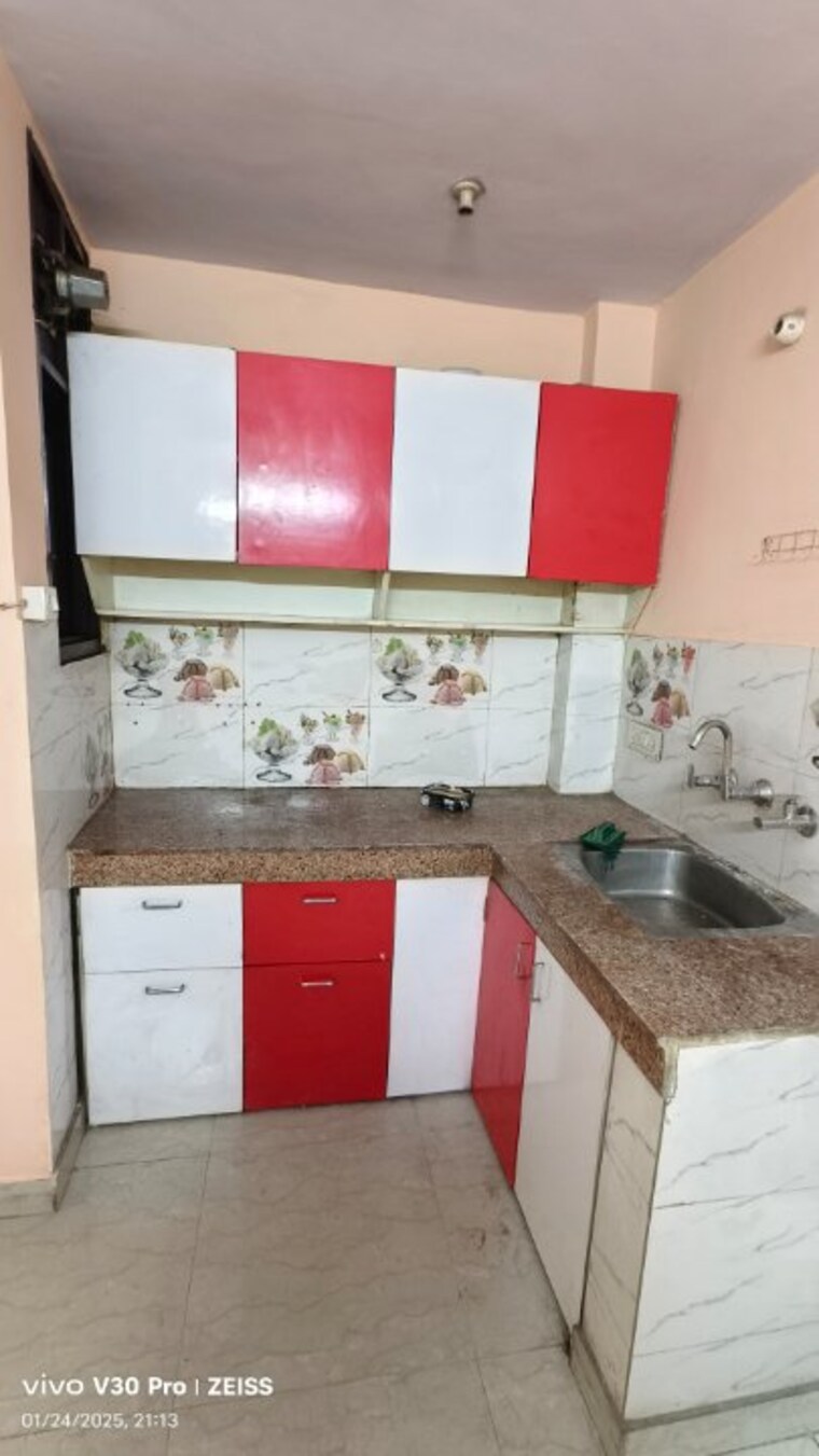 Kitchen, shakarpur 2 Bedroom 450 Sq.Ft. Builder Floor In Shakarpur Delhi 9617045