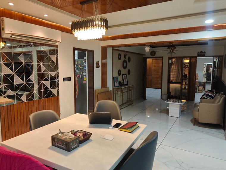 Living Room, ambawadi 4 Bedroom 310 Sq.Yd. Apartment In Ambawadi Ahmedabad 9617085